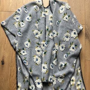 NWT Flower Embroidered Poncho